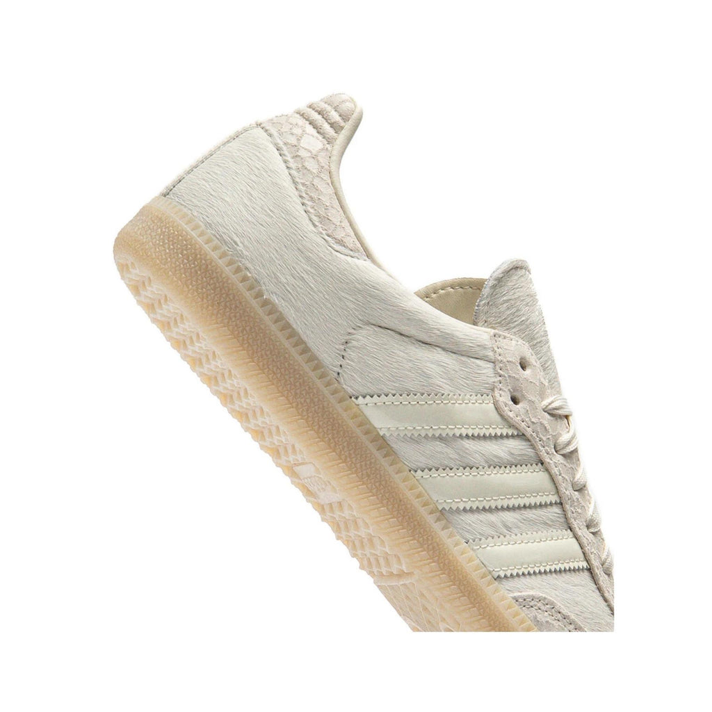 details of samba white cavallino