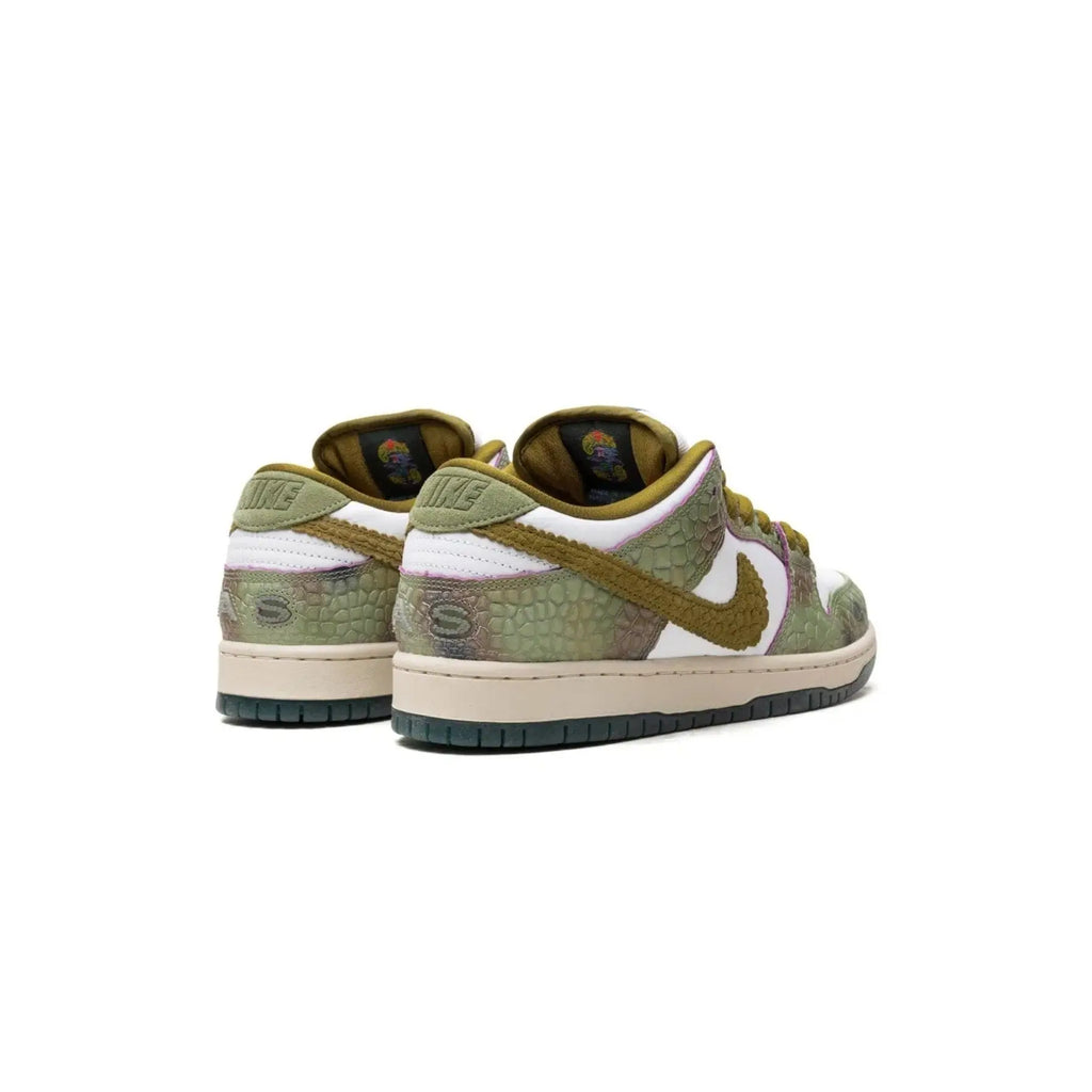 Nike Dunk SB Chameleon Ryva Store